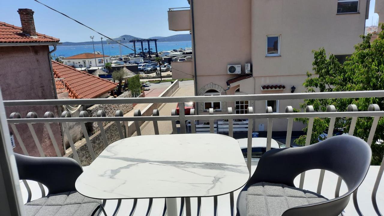 Luxury Apartments Marina View Водице Екстериор снимка