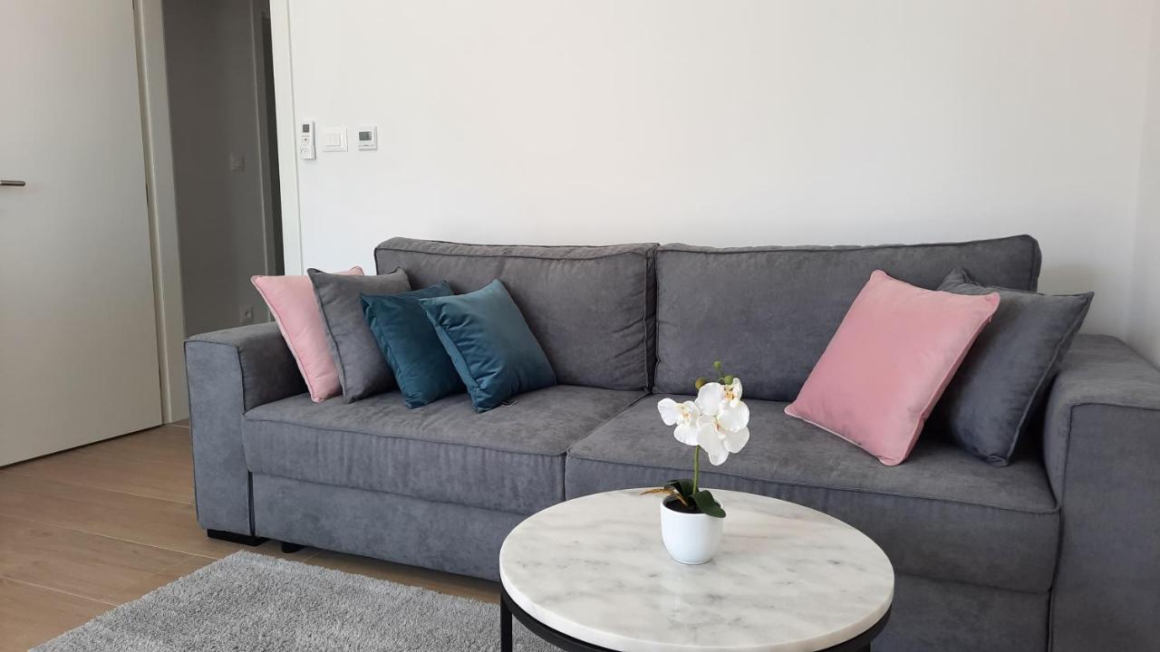 Luxury Apartments Marina View Водице Екстериор снимка