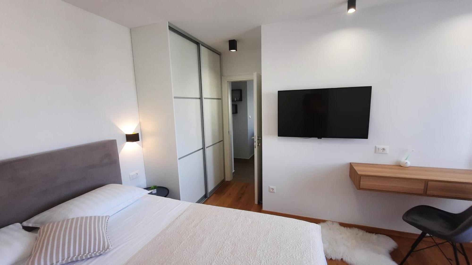 Luxury Apartments Marina View Водице Екстериор снимка
