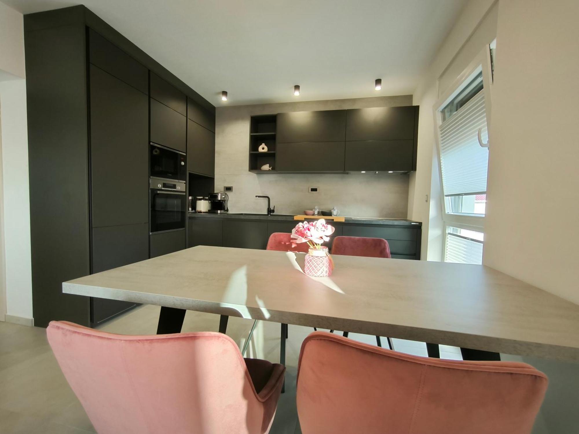 Luxury Apartments Marina View Водице Екстериор снимка