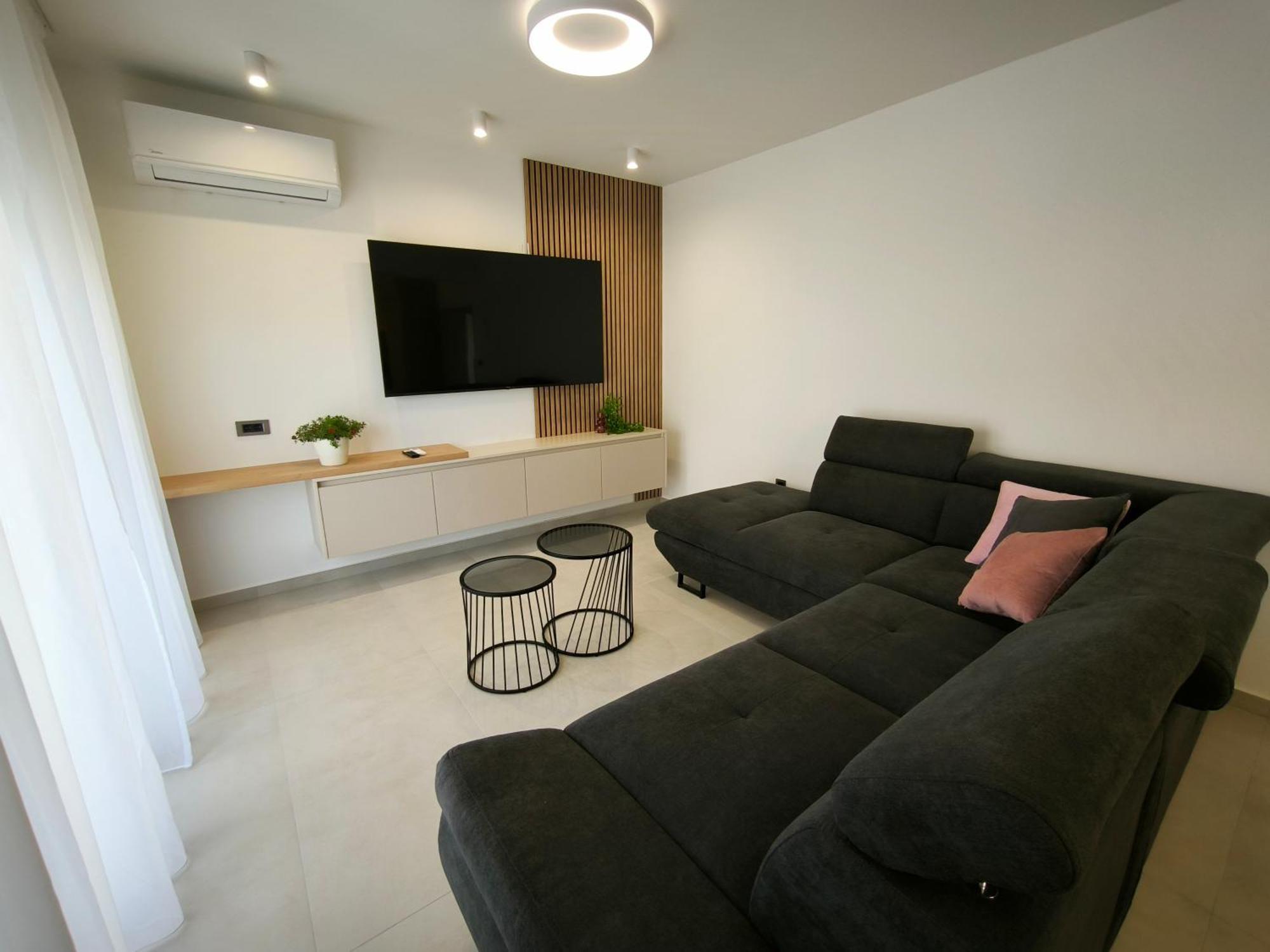 Luxury Apartments Marina View Водице Екстериор снимка