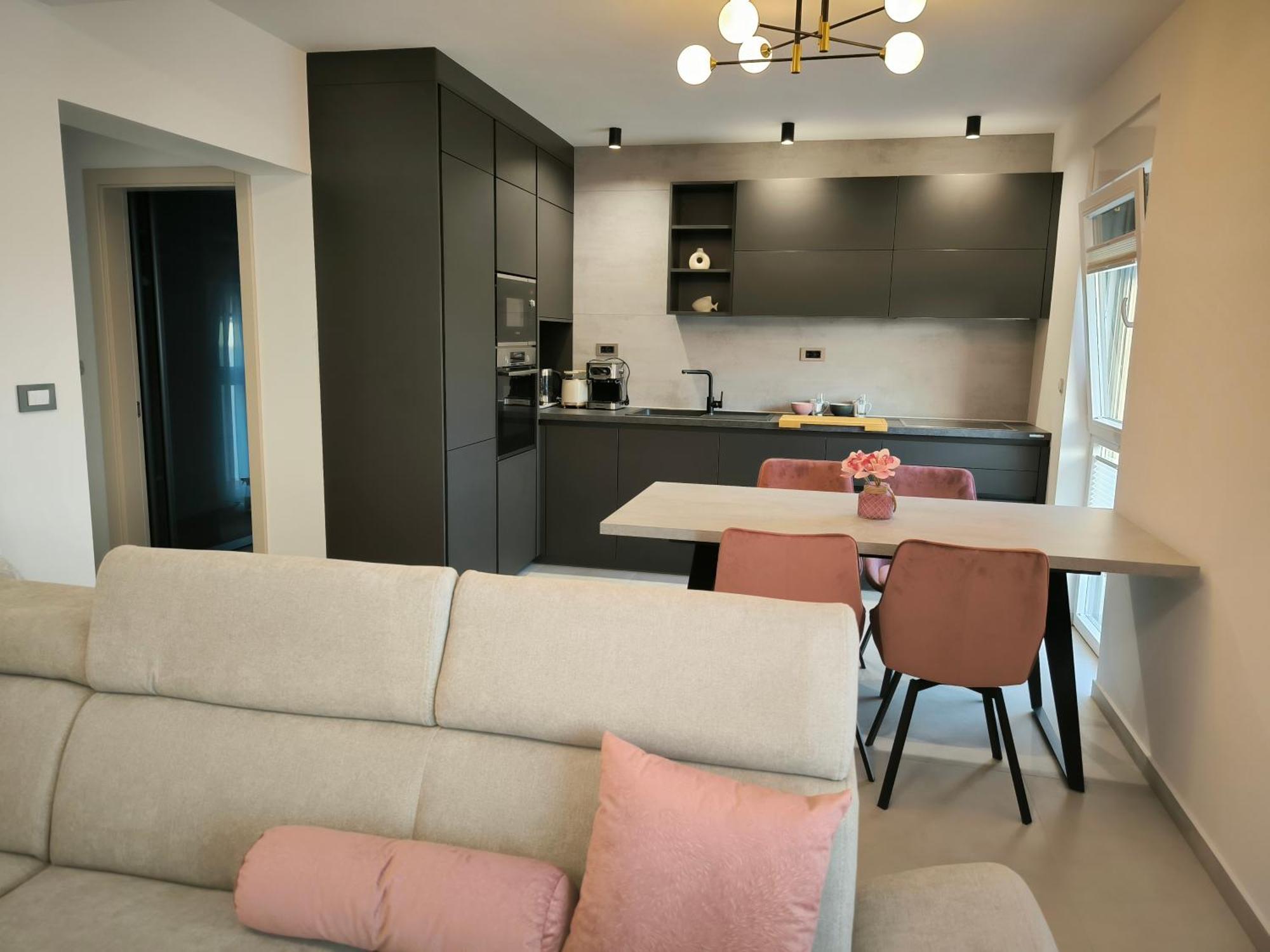 Luxury Apartments Marina View Водице Екстериор снимка